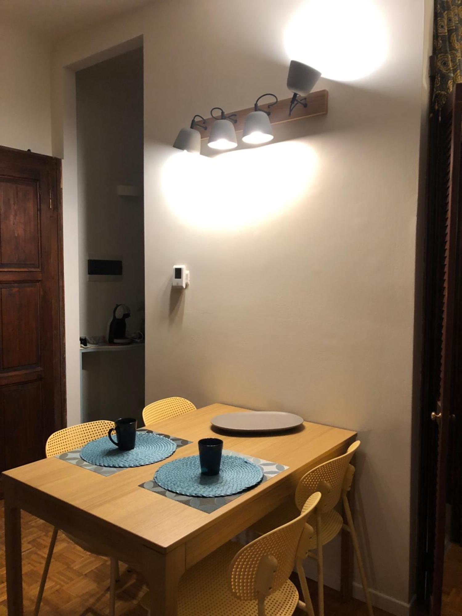 Easy Isola, For An Easy Stay Milano Eksteriør bilde