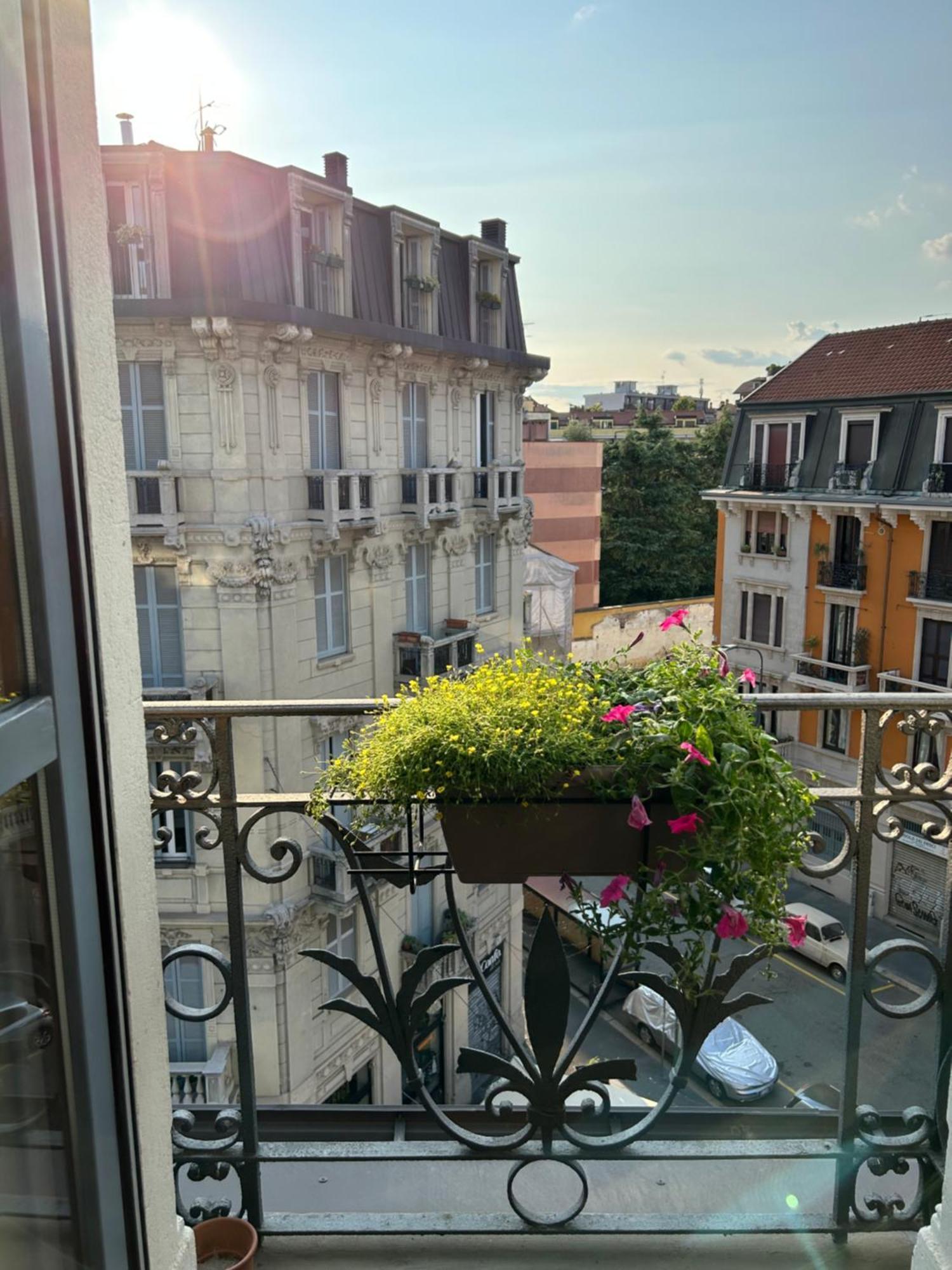 Easy Isola, For An Easy Stay Milano Eksteriør bilde