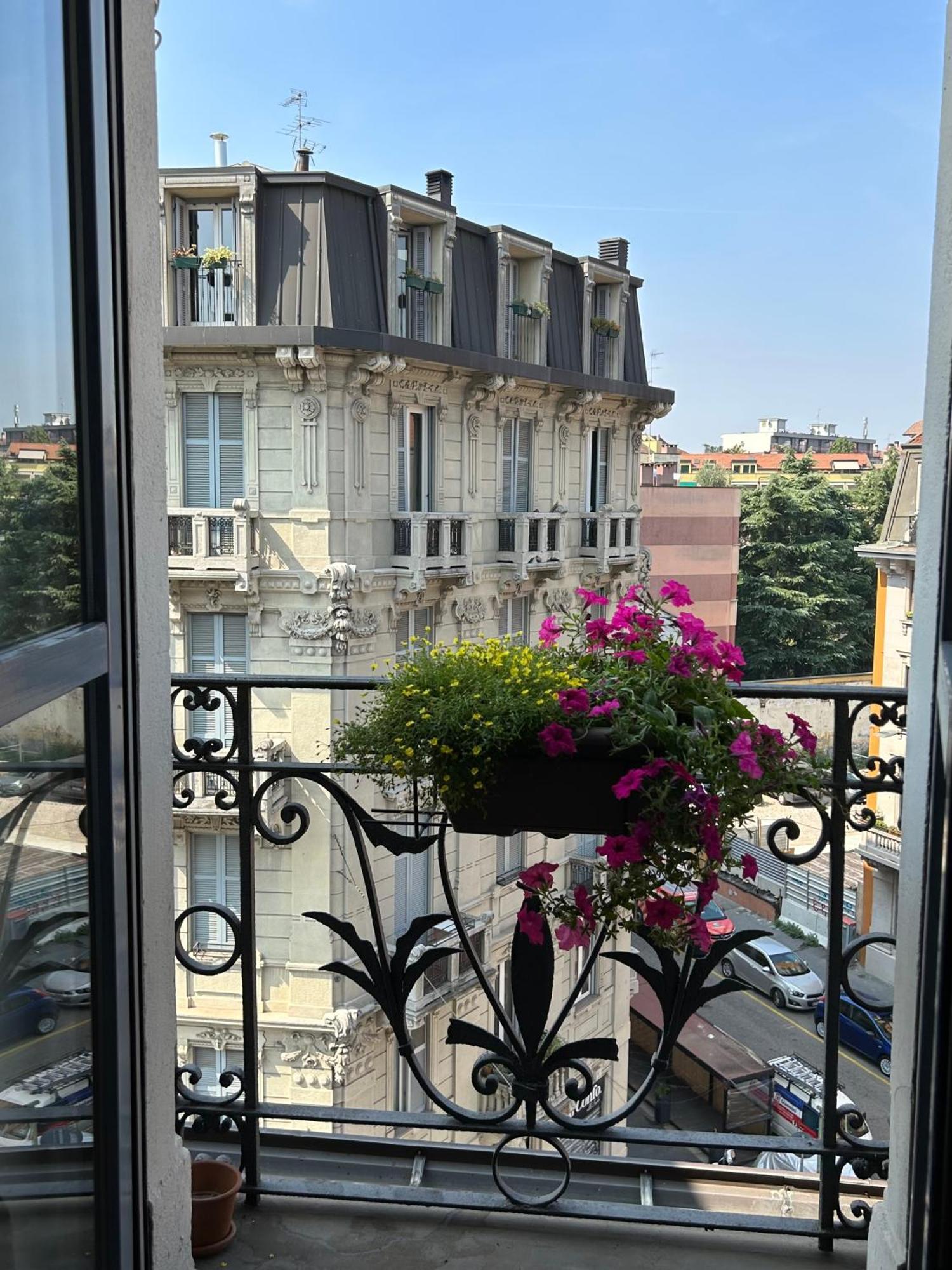 Easy Isola, For An Easy Stay Milano Eksteriør bilde