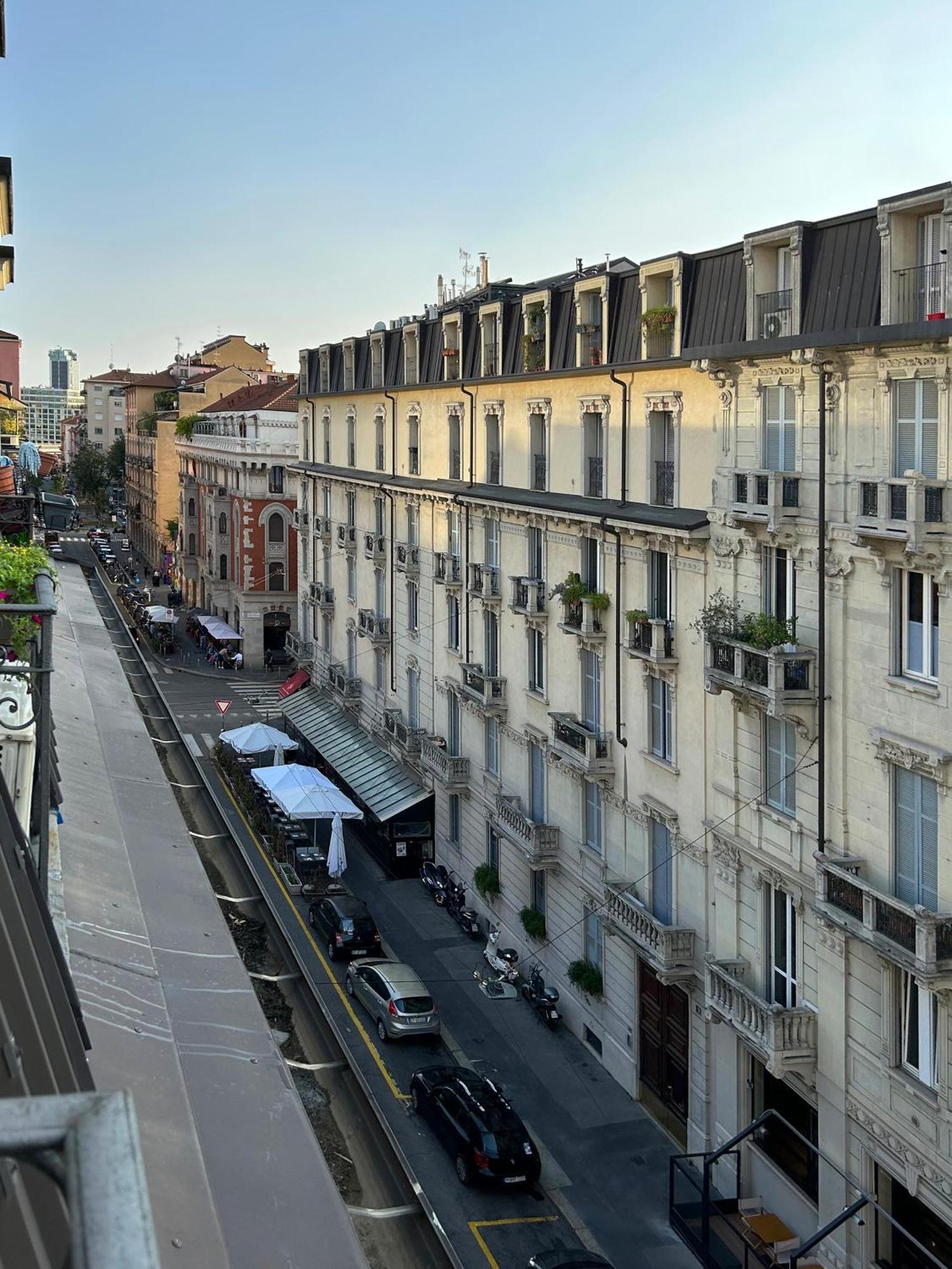 Easy Isola, For An Easy Stay Milano Eksteriør bilde